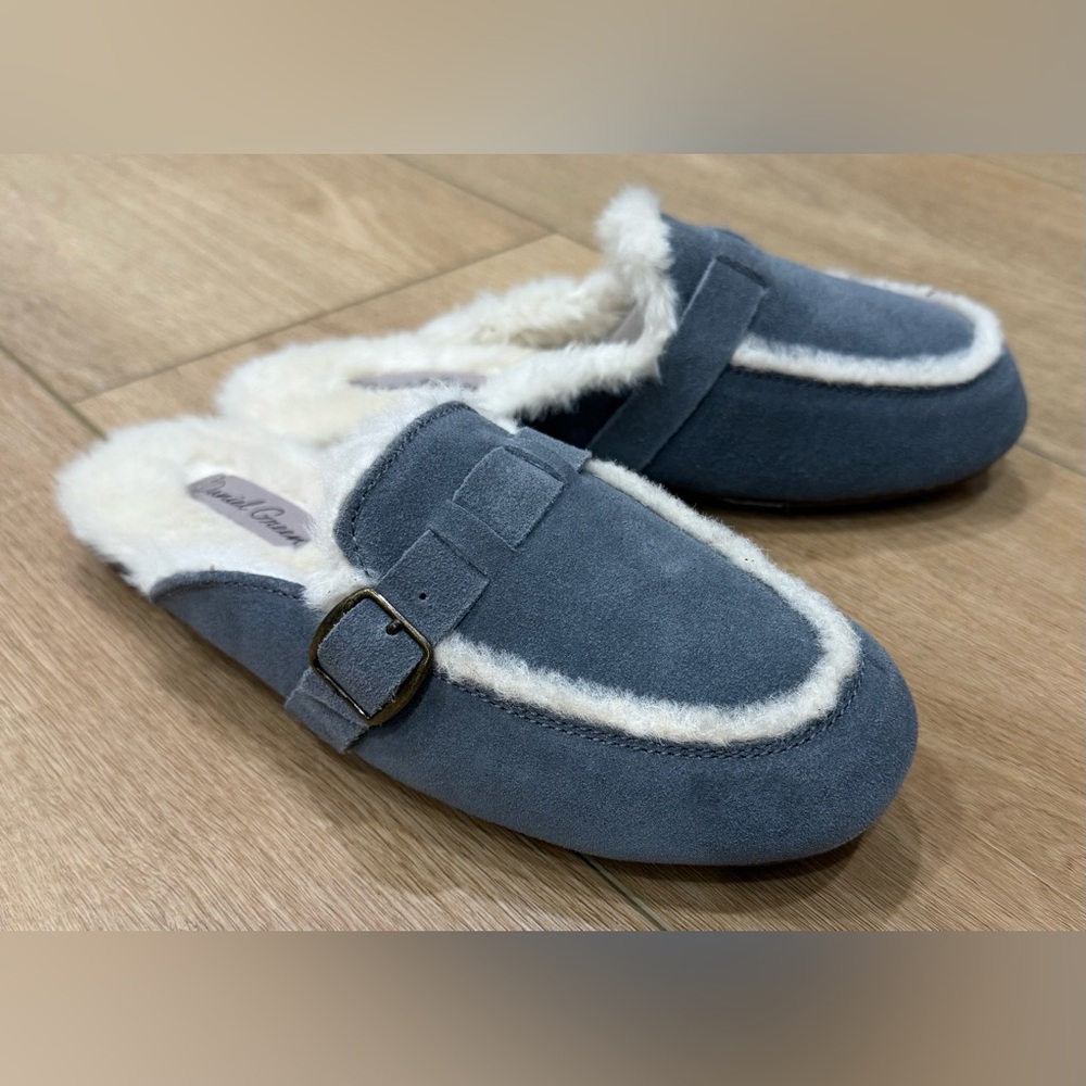 Daniel Green Willa Blue Faux Fur Lined Suede Slippers Women’s Size 7